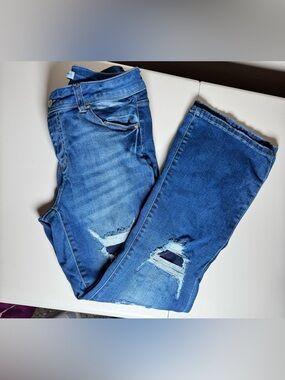 KanCan Women's Ripped Straight Leg Jeans - Blue